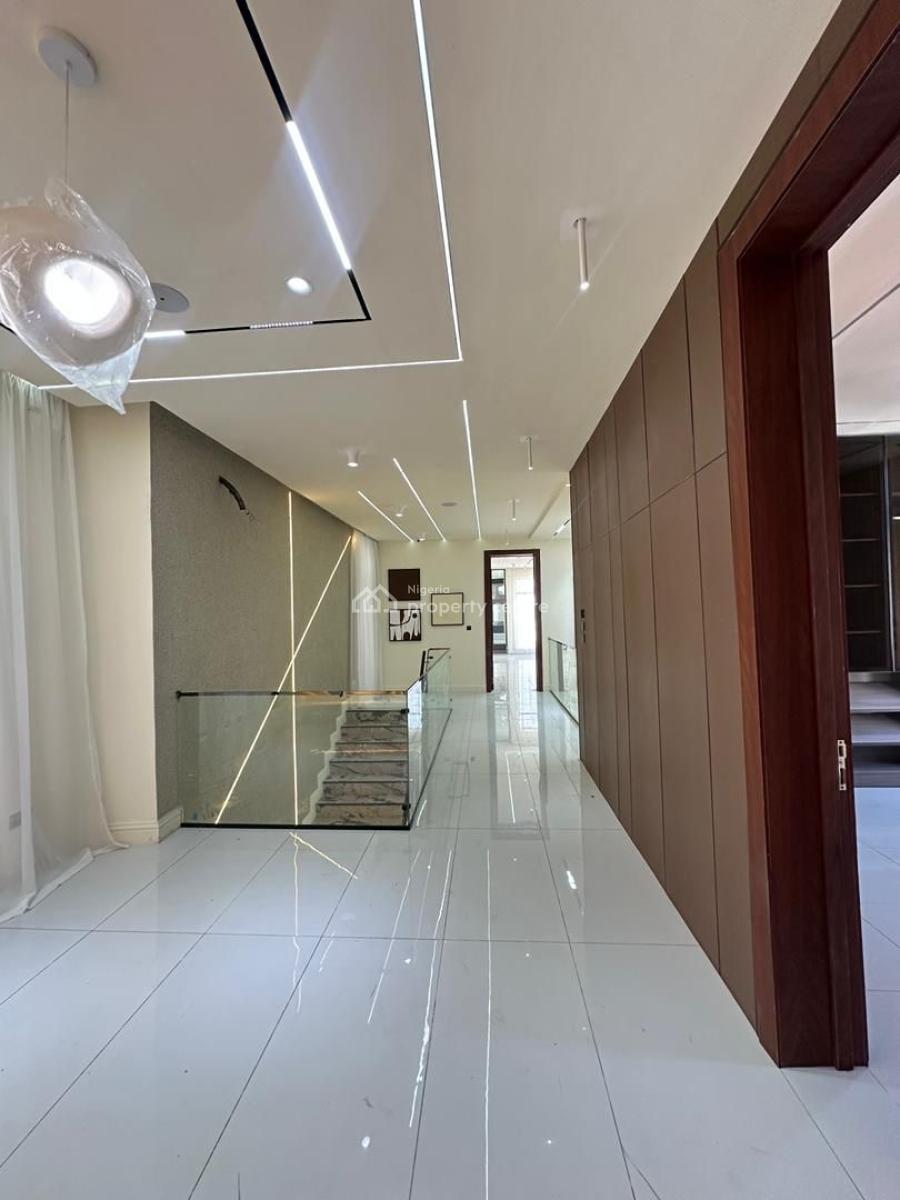 Standard 5 Bedroom Fully Detached Home, Orchid Road, Lekki, Lagos, Detached Duplex for Sale
