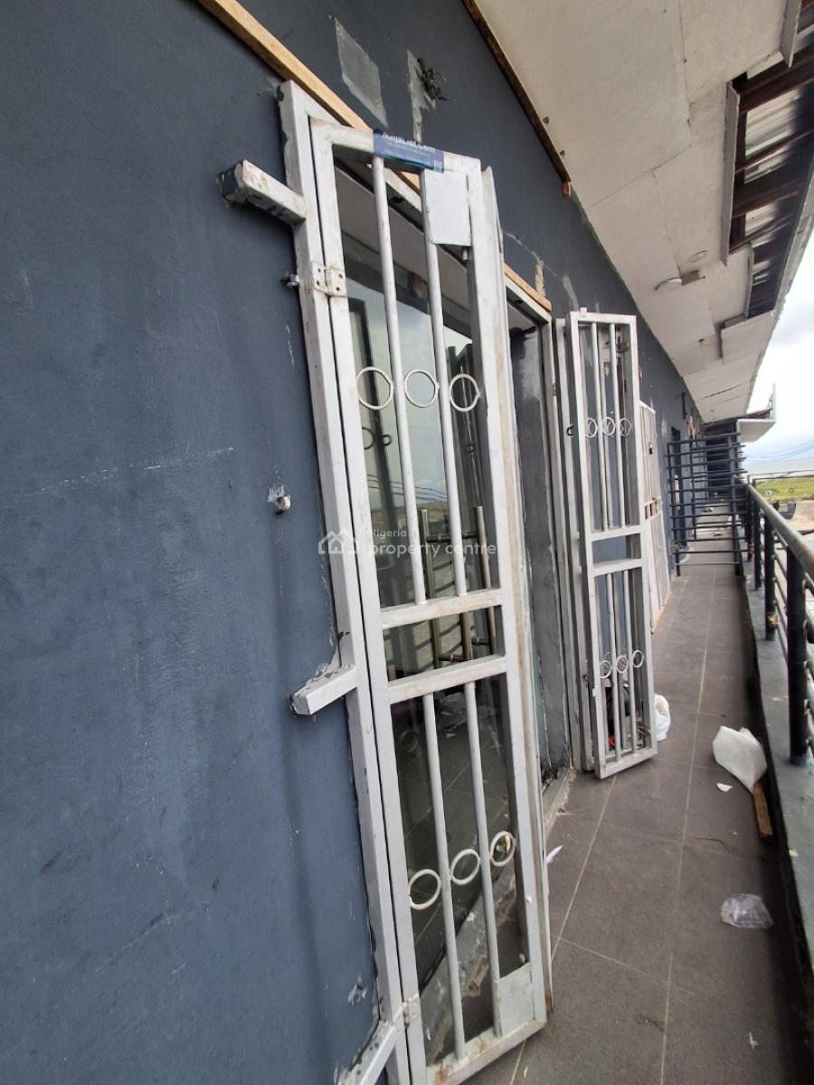 Shop Upstairs, Addo Road, Ado, Ajah, Lagos, Shop for Rent