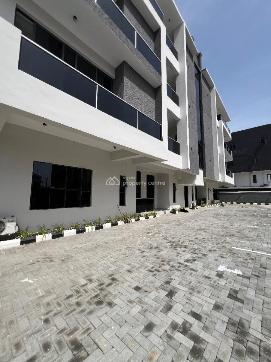 Newly Built 3bedroom Flat at Lekki Phase 1, Off Oladimeji Alo Lekki Phase 1, Lekki Phase 1, Lekki, Lagos, Flat / Apartment for Rent