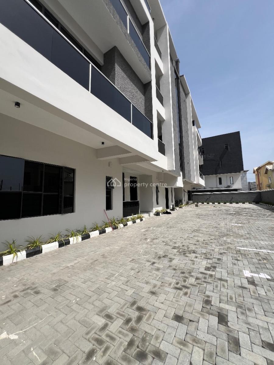 Newly Built 3bedroom Flat at Lekki Phase 1, Off Oladimeji Alo Lekki Phase 1, Lekki Phase 1, Lekki, Lagos, Flat / Apartment for Rent