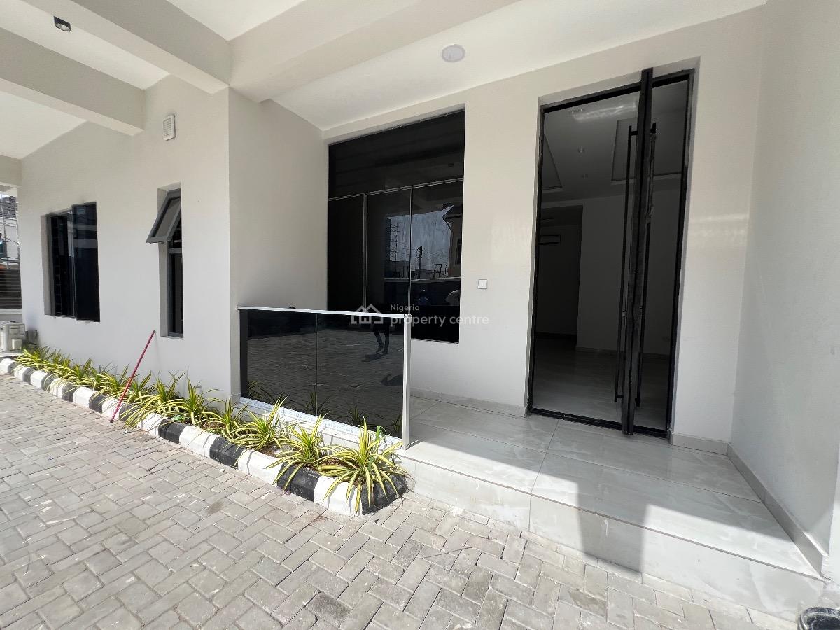 Newly Built 3bedroom Flat at Lekki Phase 1, Off Oladimeji Alo Lekki Phase 1, Lekki Phase 1, Lekki, Lagos, Flat / Apartment for Rent