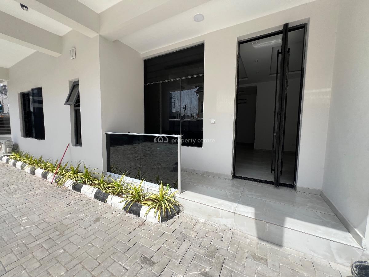 Newly Built 3bedroom Flat at Lekki Phase 1, Off Oladimeji Alo Lekki Phase 1, Lekki Phase 1, Lekki, Lagos, Flat / Apartment for Rent