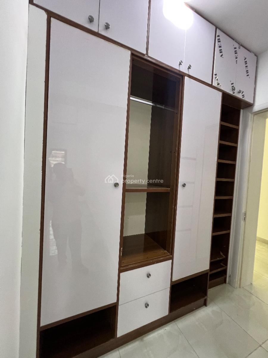 Newly Built 3bedroom Flat at Lekki Phase 1, Off Oladimeji Alo Lekki Phase 1, Lekki Phase 1, Lekki, Lagos, Flat / Apartment for Rent