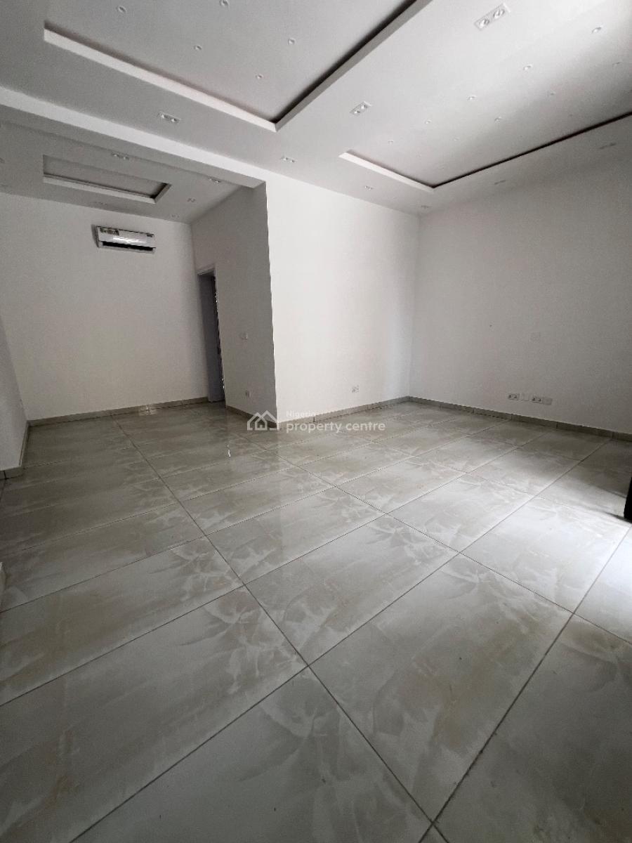 Newly Built 3bedroom Flat at Lekki Phase 1, Off Oladimeji Alo Lekki Phase 1, Lekki Phase 1, Lekki, Lagos, Flat / Apartment for Rent