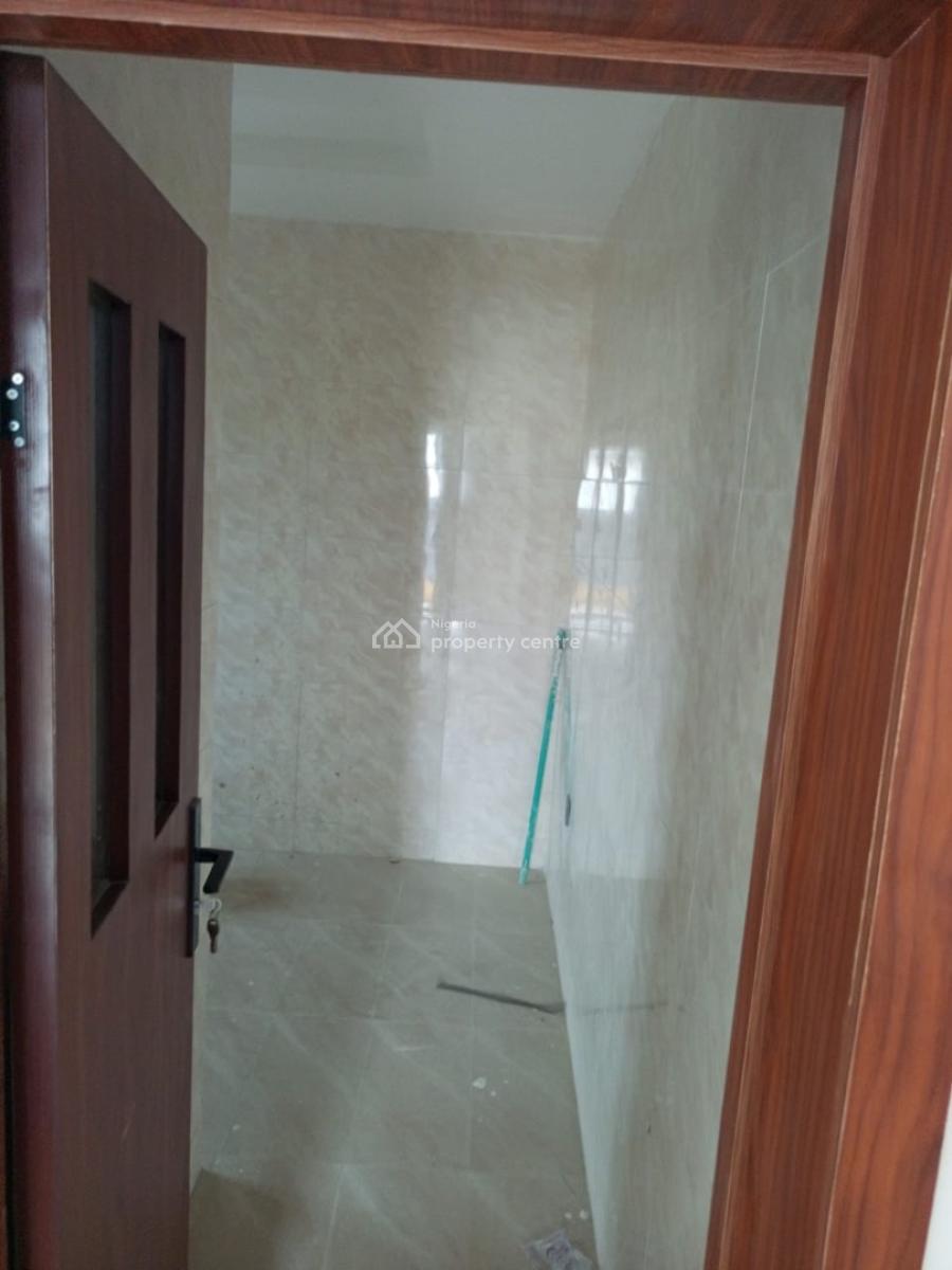 Luxury 2bedroom Apartment (ground Floor with Clean Water), Off Agidi Road, Alapere, Ketu, Lagos, Flat / Apartment for Rent
