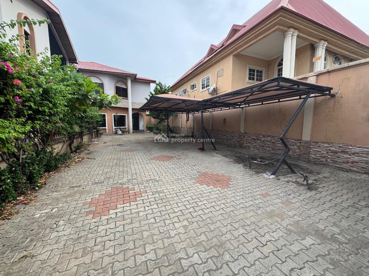 a 4 Bedroom Semi Detached Duplex with a Bq in Lekki 1, Lekki Phase 1., Lekki Phase 1, Lekki, Lagos, Semi-detached Duplex for Rent
