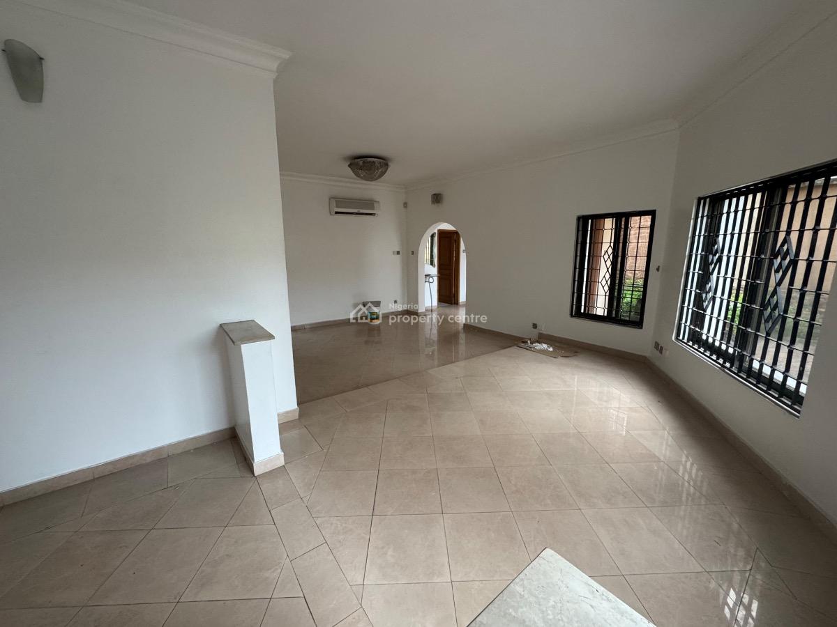 a 4 Bedroom Semi Detached Duplex with a Bq in Lekki 1, Lekki Phase 1., Lekki Phase 1, Lekki, Lagos, Semi-detached Duplex for Rent