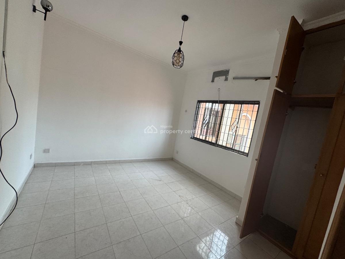a 4 Bedroom Semi Detached Duplex with a Bq in Lekki 1, Lekki Phase 1., Lekki Phase 1, Lekki, Lagos, Semi-detached Duplex for Rent