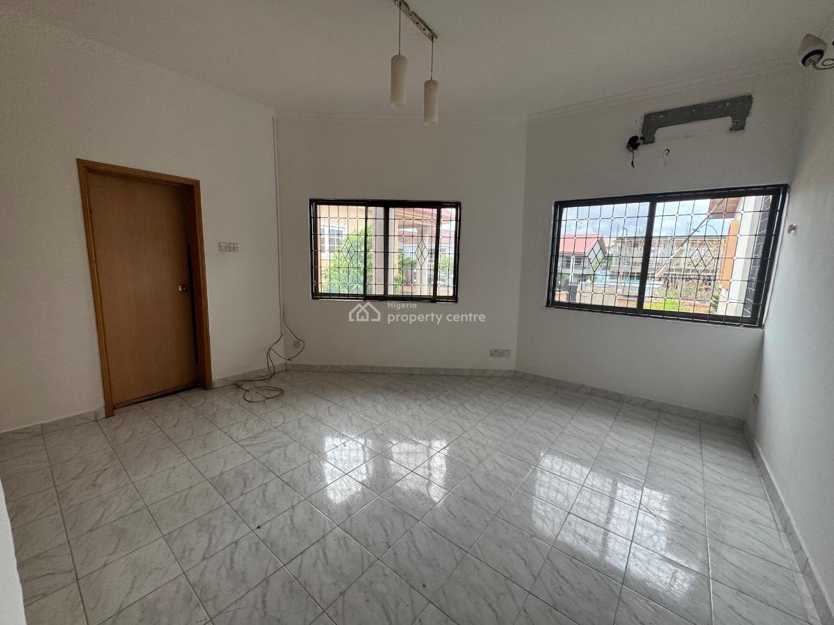 a 4 Bedroom Semi Detached Duplex with a Bq in Lekki 1, Lekki Phase 1., Lekki Phase 1, Lekki, Lagos, Semi-detached Duplex for Rent