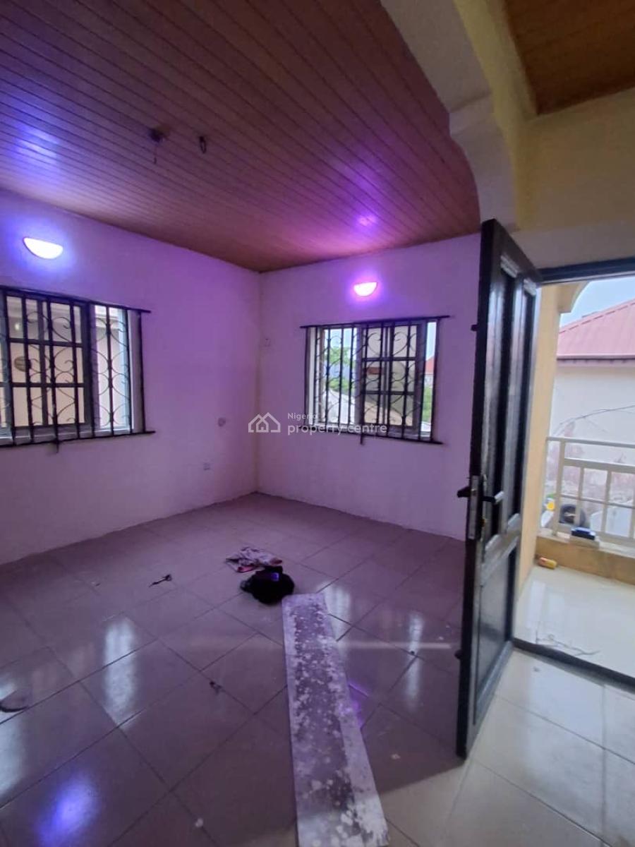 Standard 2 Bedroom Apartment (upstairs), Badore, Ajah, Lagos, Flat / Apartment for Rent