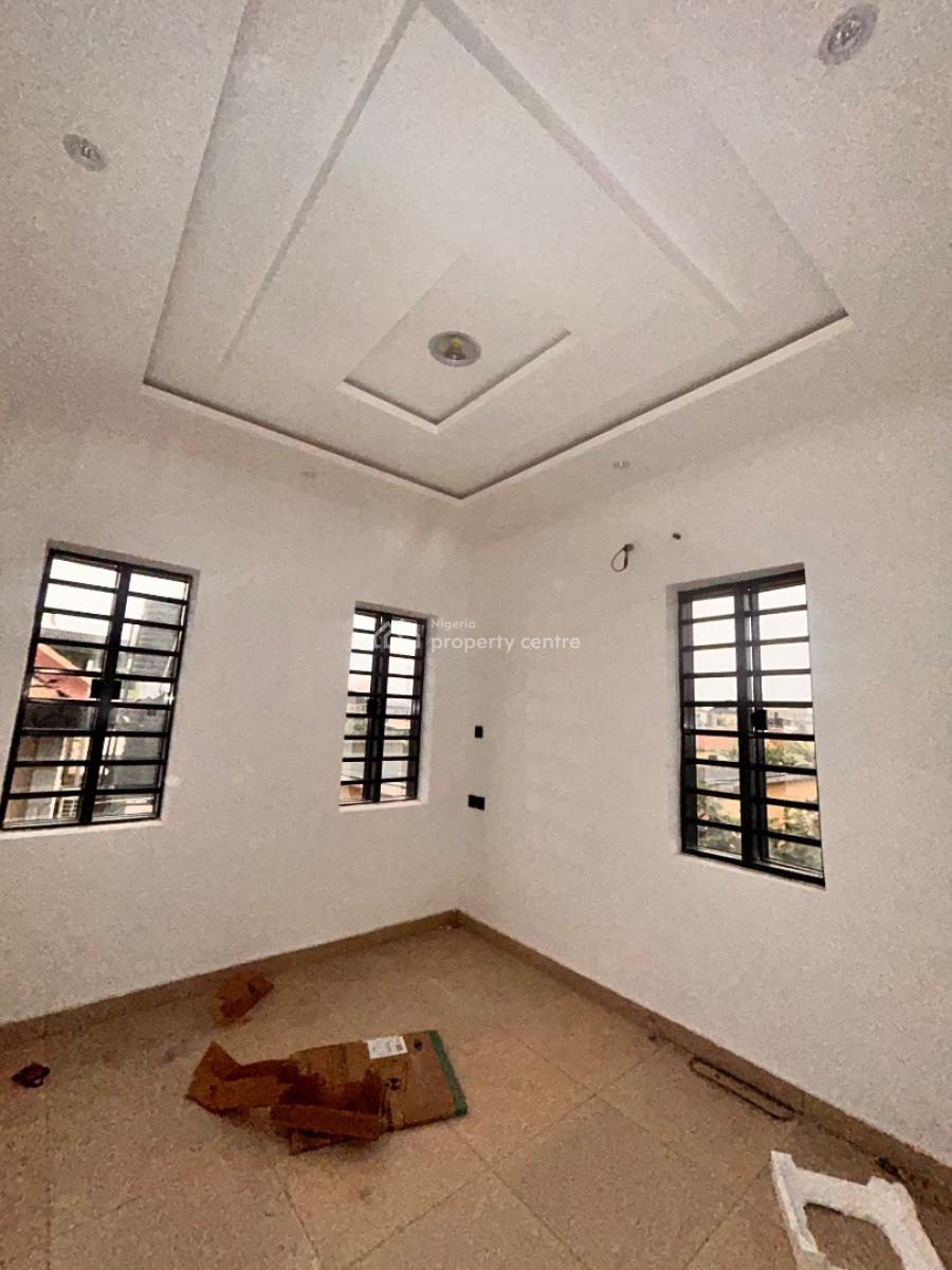 Luxury 2bedroom Apartment with Luxury Finishes, Off Ajibola Crescent, Alapere, Ketu, Lagos, Flat / Apartment for Rent