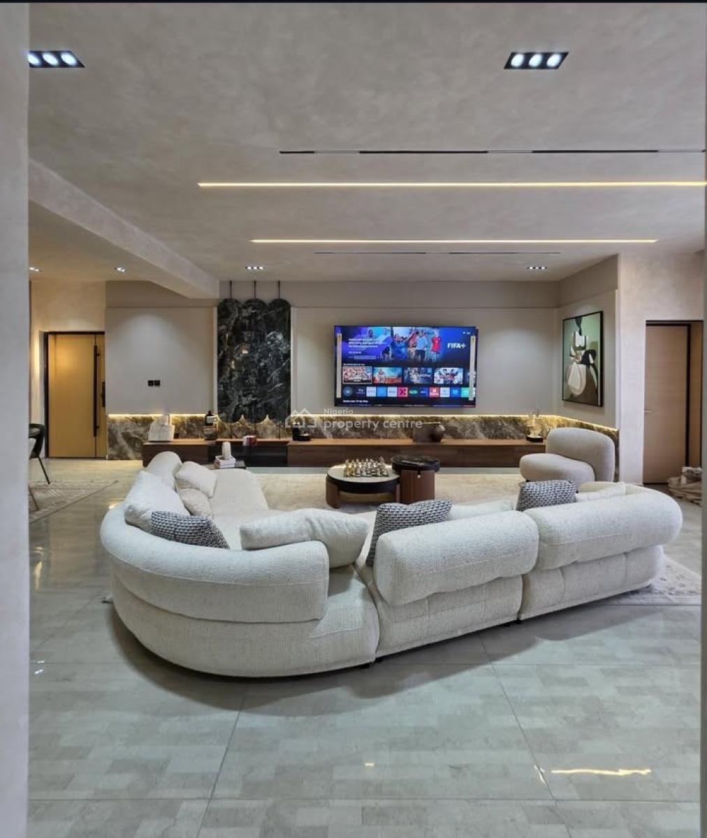 2 Bedroom Luxury Apartments, Lekki Phase 1, Lekki, Lagos, Flat / Apartment for Sale