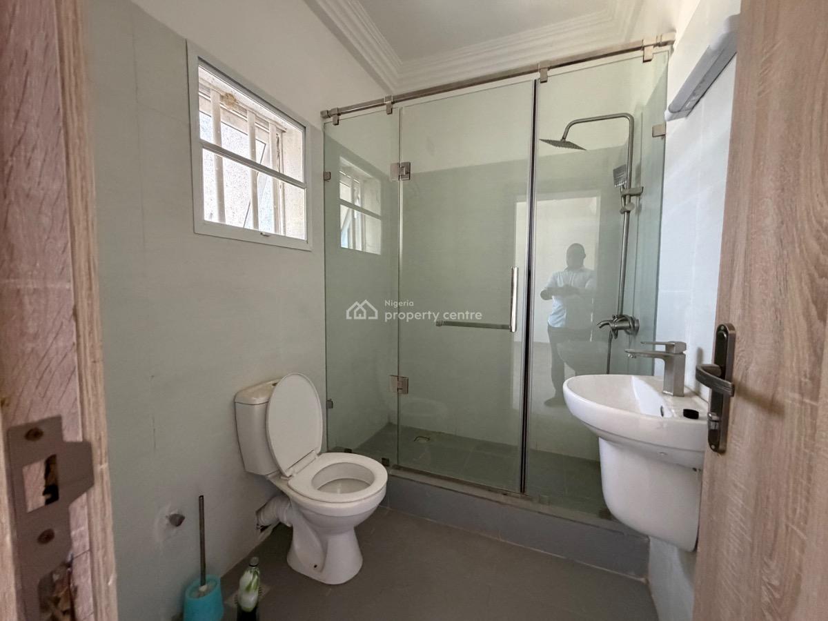 Massive 3 Bedroom Triplex with 2 Living Rooms, 1 Study& 3 Box Rooms, New Road  By The Coastal Road, Lekki, Lagos, Terraced Duplex for Rent