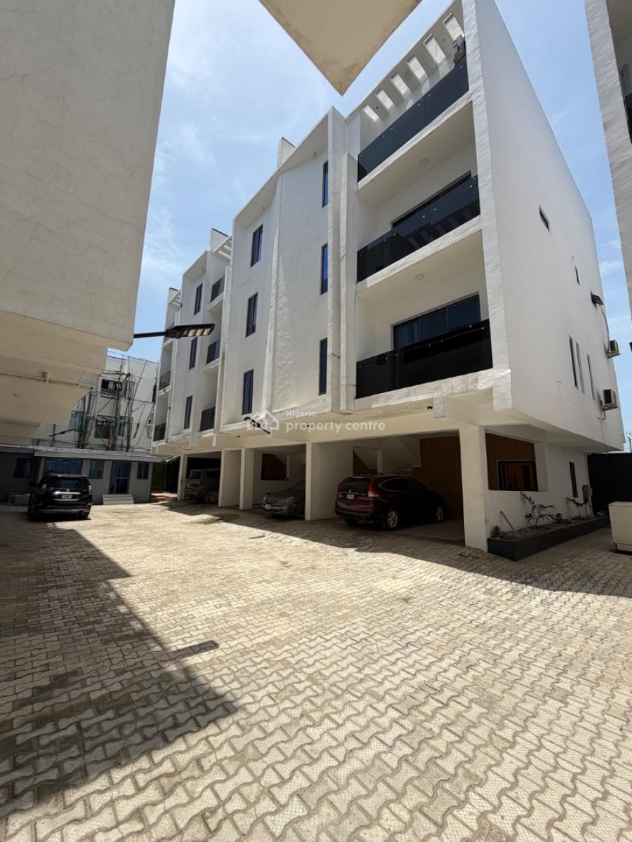 Massive 3 Bedroom Triplex with 2 Living Rooms, 1 Study& 3 Box Rooms, New Road  By The Coastal Road, Lekki, Lagos, Terraced Duplex for Rent