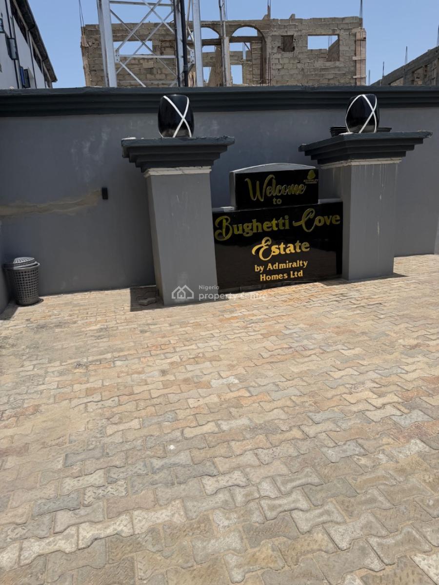 Massive 3 Bedroom Triplex with 2 Living Rooms, 1 Study& 3 Box Rooms, New Road  By The Coastal Road, Lekki, Lagos, Terraced Duplex for Rent