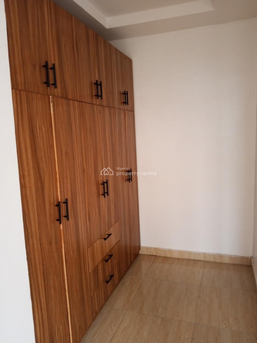 Luxury New 3 Bedroom Upstairs Apartment, Orchid Road, Victoria Crest Estate, Ikota, Lekki, Lagos, Flat / Apartment for Rent