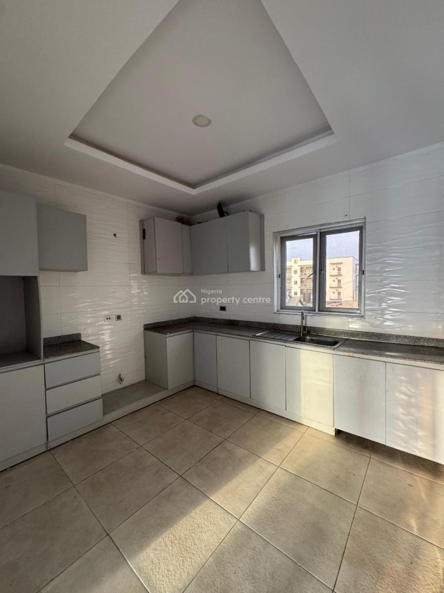 2 Bedroom Apartment, Orchid Road, Lekki, Lagos, Flat / Apartment for Rent