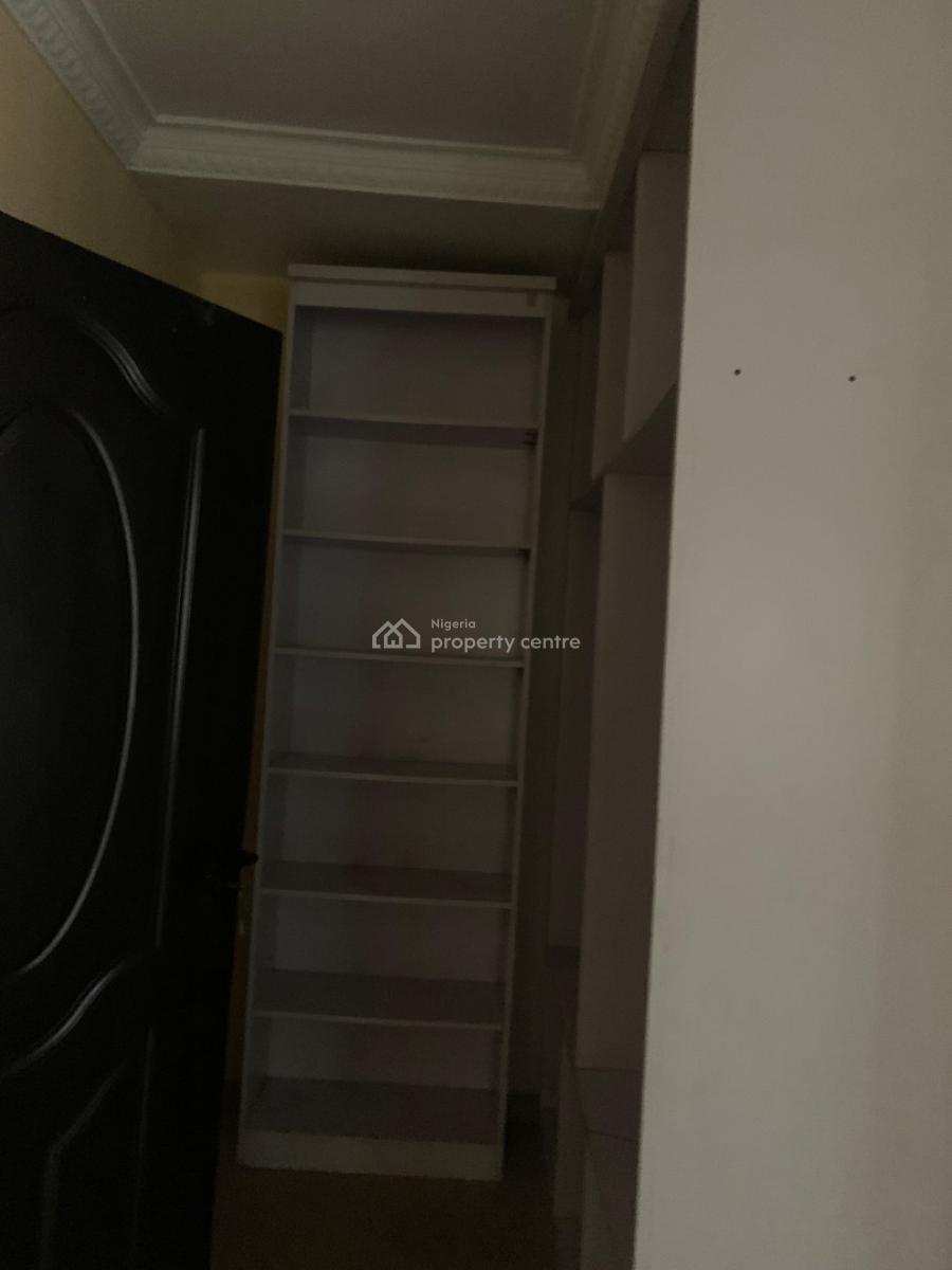 Big and Spacious 3 Bedroom Apartment, Sangotedo, Ajah, Lagos, Flat / Apartment for Rent
