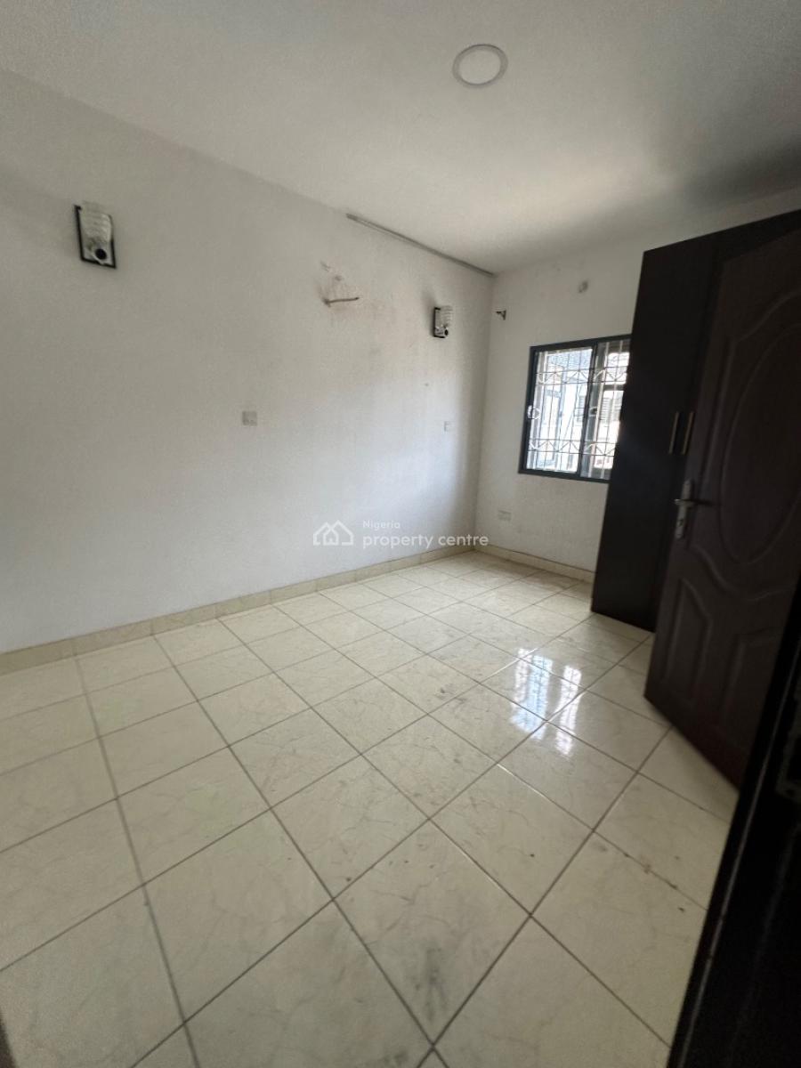 Spacious Two Bedroom Flat in a Secured Estate, Orchid, Lekki, Lagos, Flat / Apartment for Rent