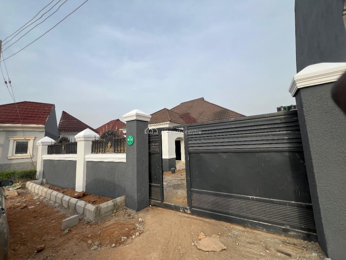 Luxury 3bedroom Bungalow in a Very Good Location in Galadimawa., 5 Mike Street Standard Estate, Galadimawa, Abuja, Detached Bungalow for Rent