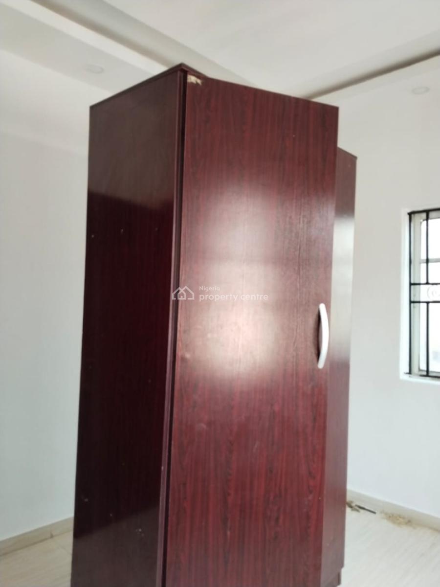Executive 2 Bedroom Flat, Magboro, Ogun, Flat / Apartment for Rent