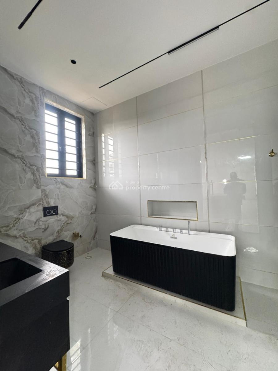 Elegant 5bedroom Duplex with a Pool and a Bq, Lekki Phase 1, Lekki, Lagos, Detached Duplex for Sale