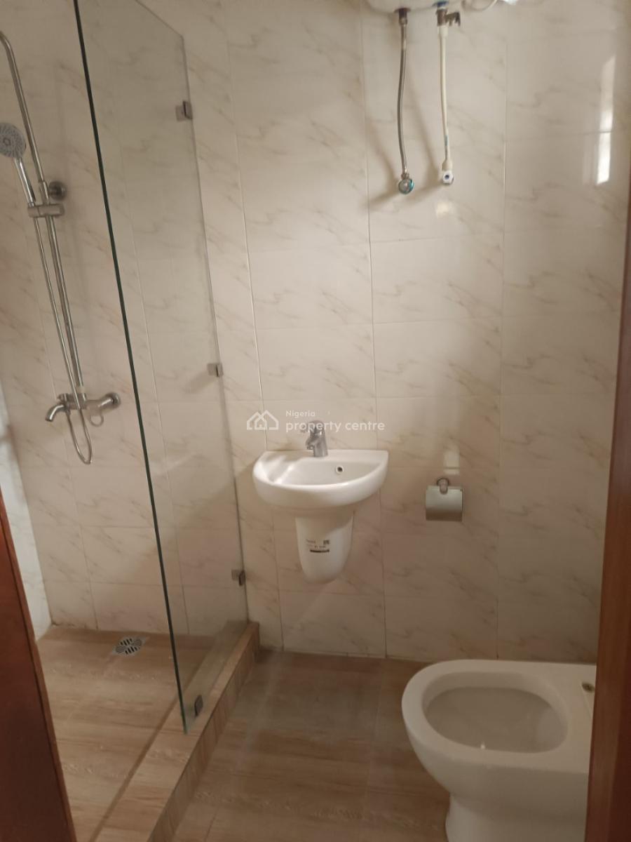 Luxury 5-bedroom Semi-detached House with a Room Bq, Gra Phase 2, Magodo, Lagos, Semi-detached Duplex for Rent