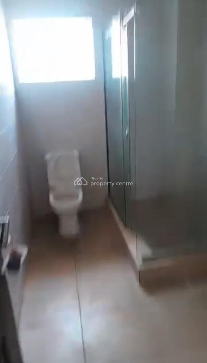 Nice 3bedroom Flat,1st Floor  Tarred Rd, By Zartech, Tarred Rd, Wuye, Abuja, Flat / Apartment for Rent