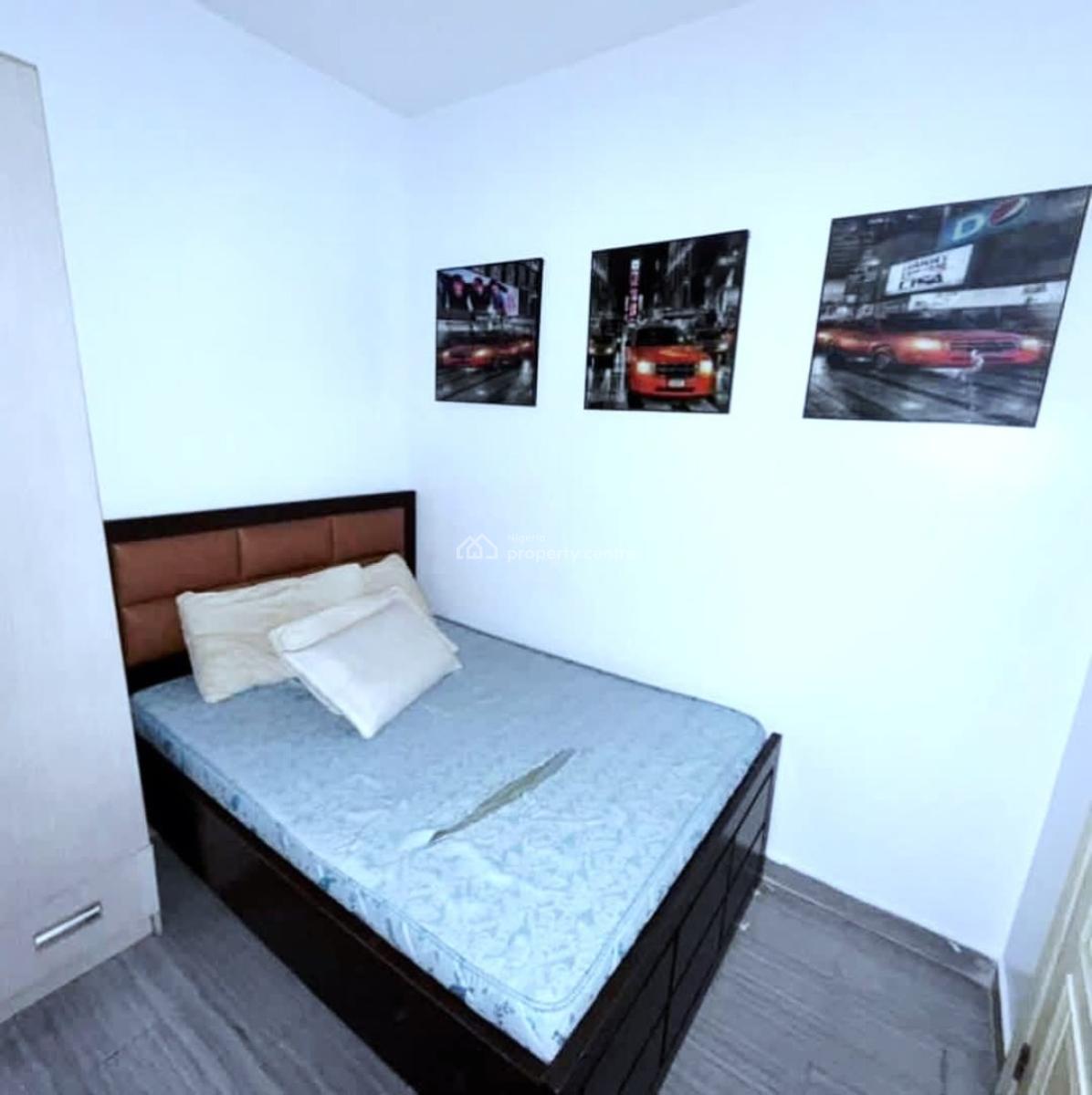 Well Maintained 4 Bedroom Semi-detached Duplex, Osapa, Lekki, Lagos, Semi-detached Duplex for Rent