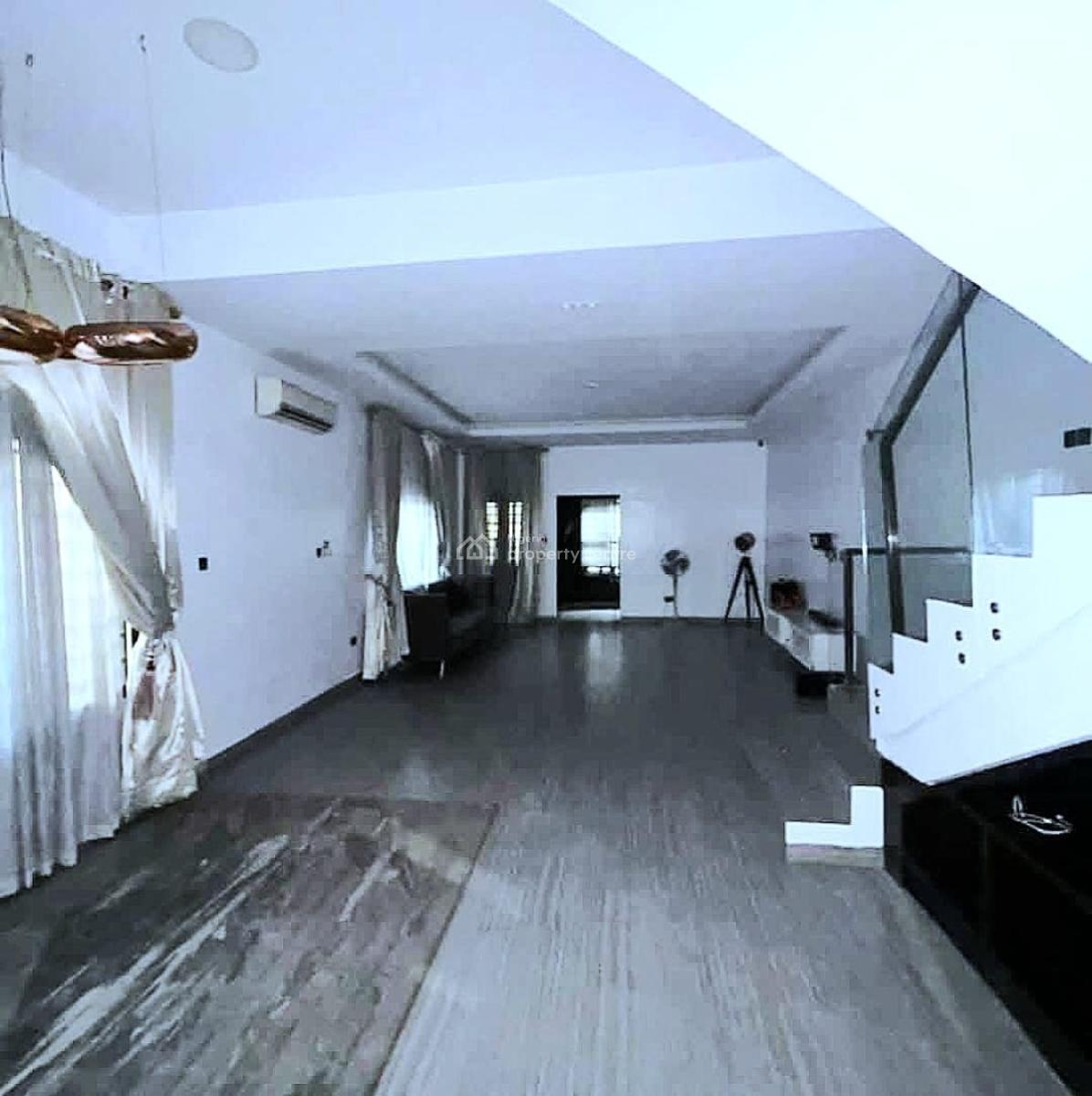 Well Maintained 4 Bedroom Semi-detached Duplex, Osapa, Lekki, Lagos, Semi-detached Duplex for Rent