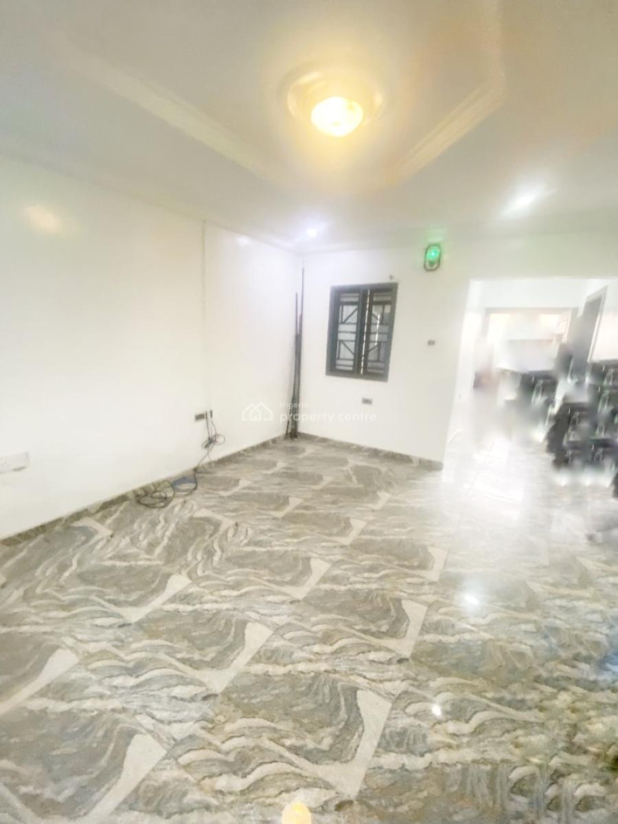 a Well Maintained Spacious 2 Bedroom Flat, Gra Phase 1, Magodo, Lagos, Flat / Apartment for Rent