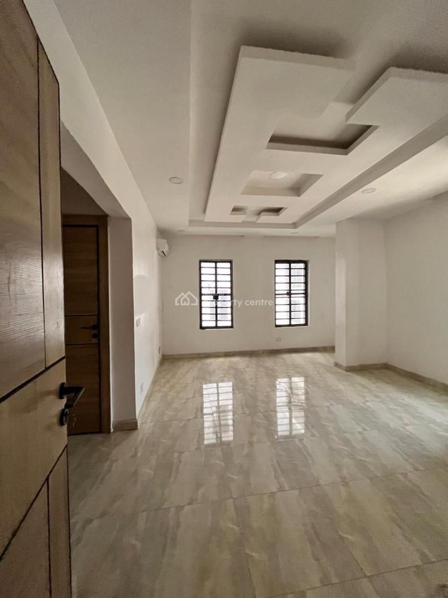 Clean 3 Bedroom Flat Apartment, Nura Apartments,off Freedom Way, Ikate Area, Lekki Phase 1, Lekki, Lagos, Flat / Apartment for Sale