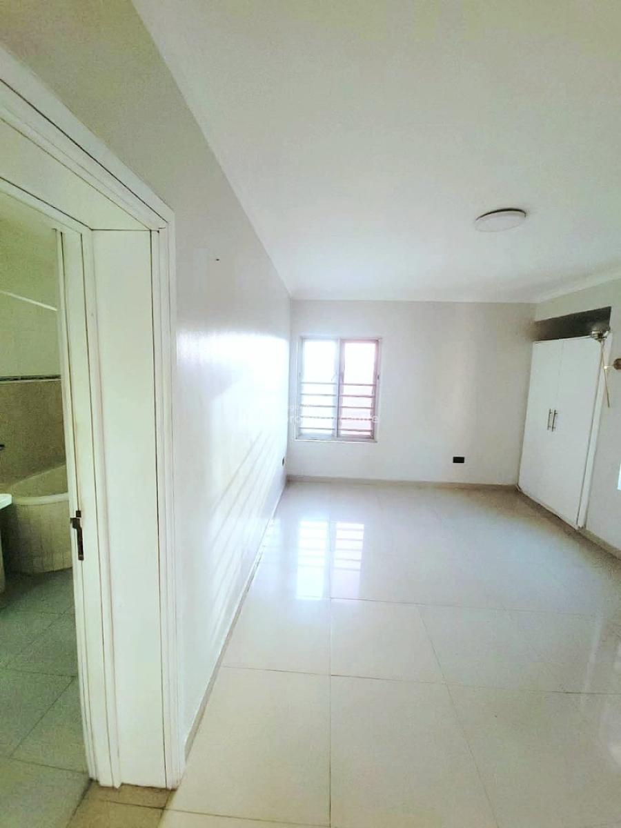 Well Maintained 2-bedroom Apartment, Lekki Phase 1, Lekki, Lagos, Flat / Apartment for Rent