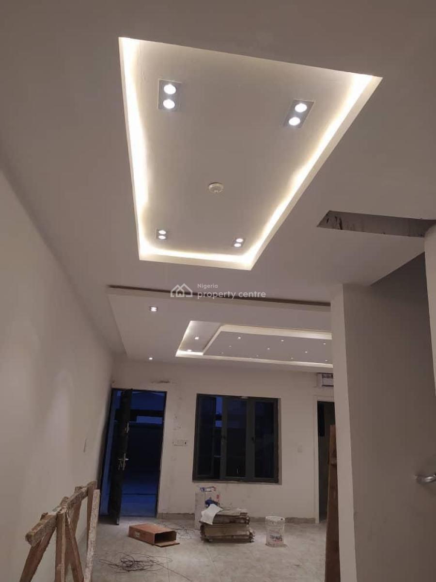 Fully Serviced 4 Bedroom Terrace Duplex, Lekki Phase1, Lekki, Lagos, Terraced Duplex for Rent