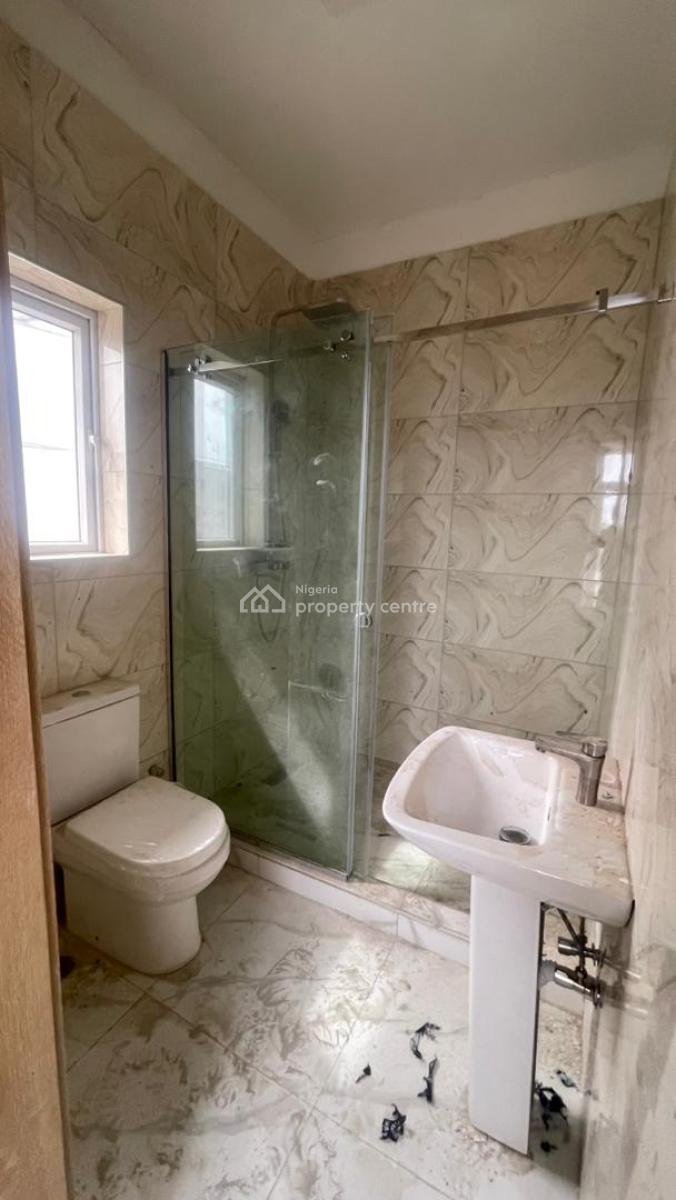 Exquisite 3 Bedroom Maisonette with Bq, Lekki Phase 1, Lekki, Lagos, House for Sale