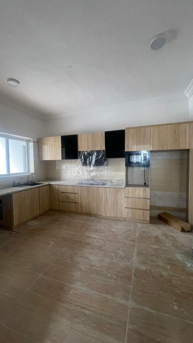 Exquisite 3 Bedroom Maisonette with Bq, Lekki Phase 1, Lekki, Lagos, House for Sale