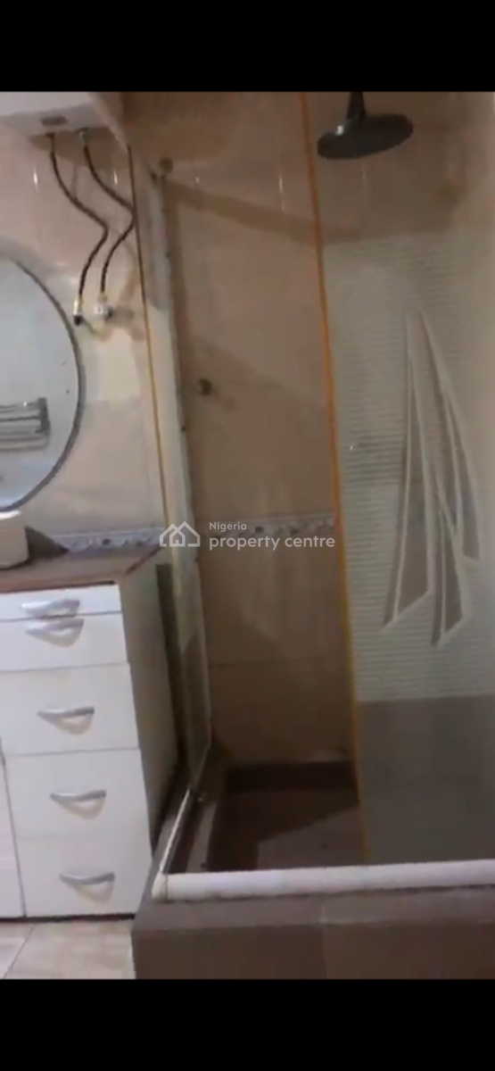 Massive Room and Parlor, Lekki Right, Lekki Phase 1, Lekki, Lagos, Mini Flat (room and Parlour) for Rent