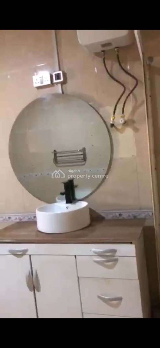 Massive Room and Parlor, Lekki Right, Lekki Phase 1, Lekki, Lagos, Mini Flat (room and Parlour) for Rent