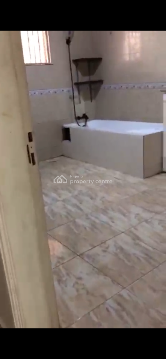 Massive Room and Parlor, Lekki Right, Lekki Phase 1, Lekki, Lagos, Mini Flat (room and Parlour) for Rent