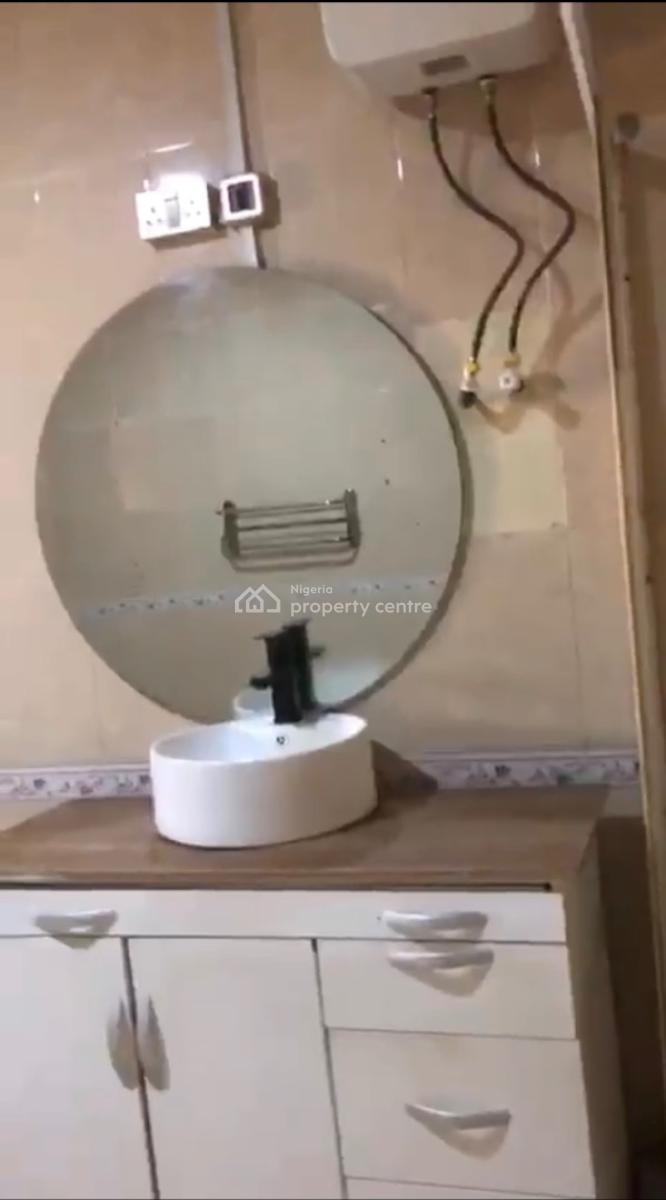 Massive Room and Parlor, Price Slashed, Maruwa, Lekki Phase 1, Lekki, Lagos, Mini Flat (room and Parlour) for Rent