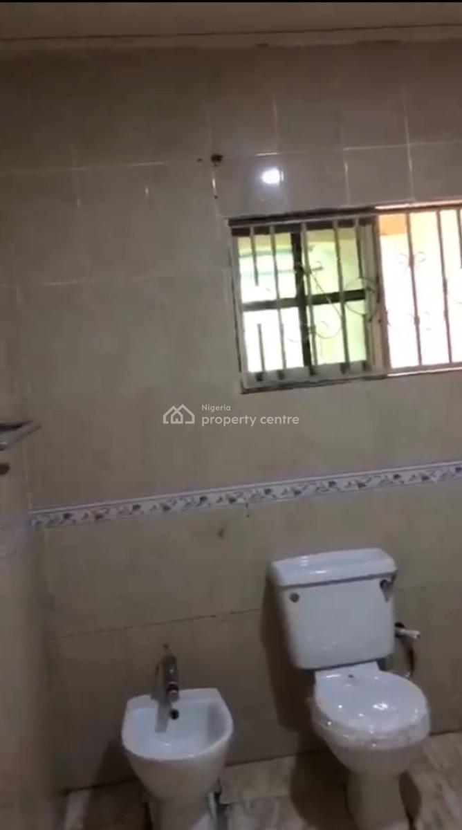 Massive Room and Parlor, Price Slashed, Maruwa, Lekki Phase 1, Lekki, Lagos, Mini Flat (room and Parlour) for Rent