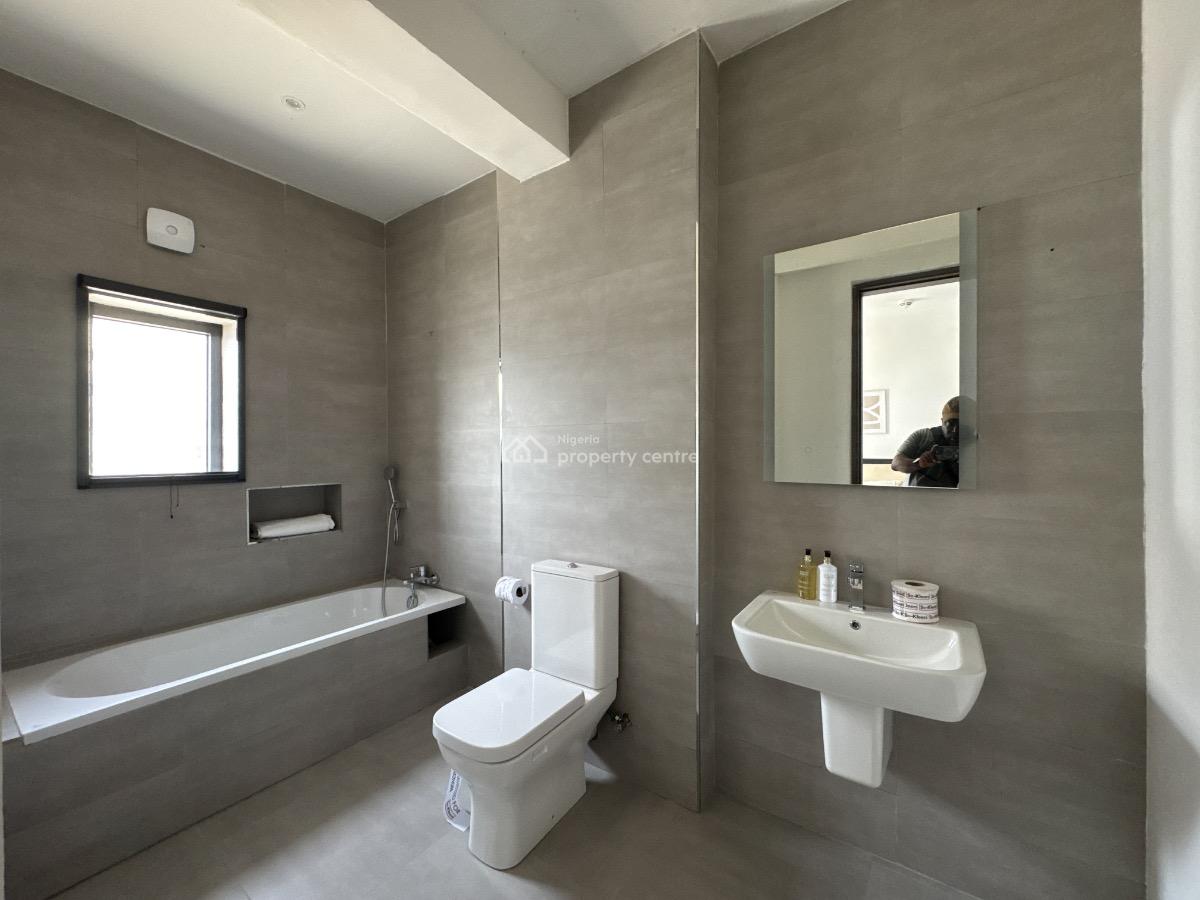 2 Bedroom Serviced Apartments, Off Freedom Way, Lekki Phase 1, Lekki, Lagos, Flat / Apartment for Sale