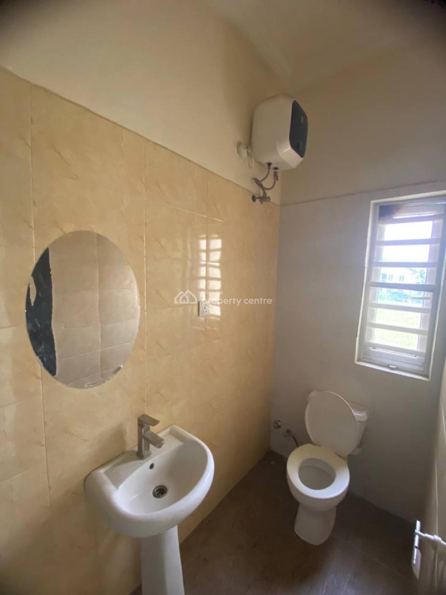 2 Bedroom, Scheme2, Lekki Phase 2, Lekki, Lagos, Flat / Apartment for Rent