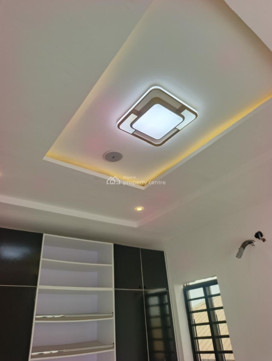 Distress Newly Built Luxury 4 Bedroom Semi Detached Duplex with Bq, Ikota, Lekki, Lagos, Semi-detached Duplex for Sale