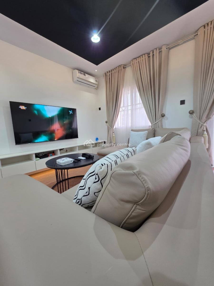 Luxury 2 Bedroom with Snooker, Auedun Close, Area 11, Garki, Abuja, Flat / Apartment Short Let