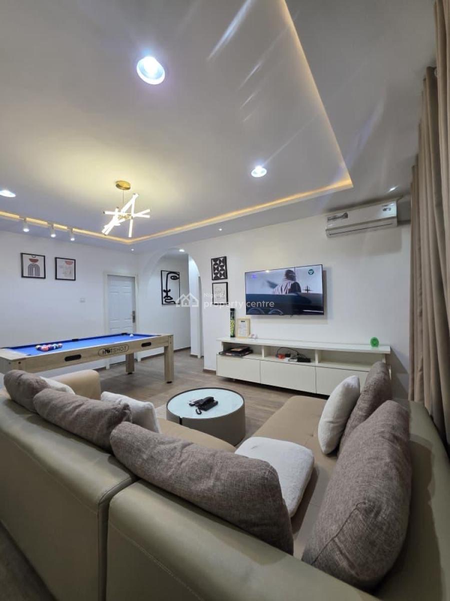 Luxury 2 Bedroom with Snooker, Auedun Close, Area 11, Garki, Abuja, Flat / Apartment Short Let