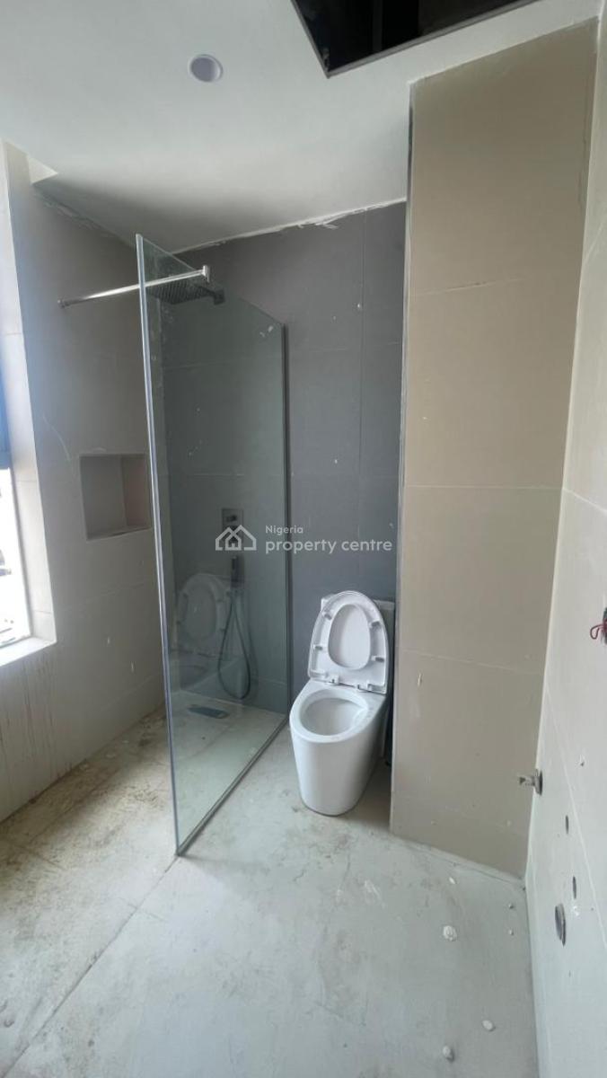 a Newly Finished 2 Bedroom Apartment, Lekki Phase 1, Lekki, Lagos, Flat / Apartment for Sale