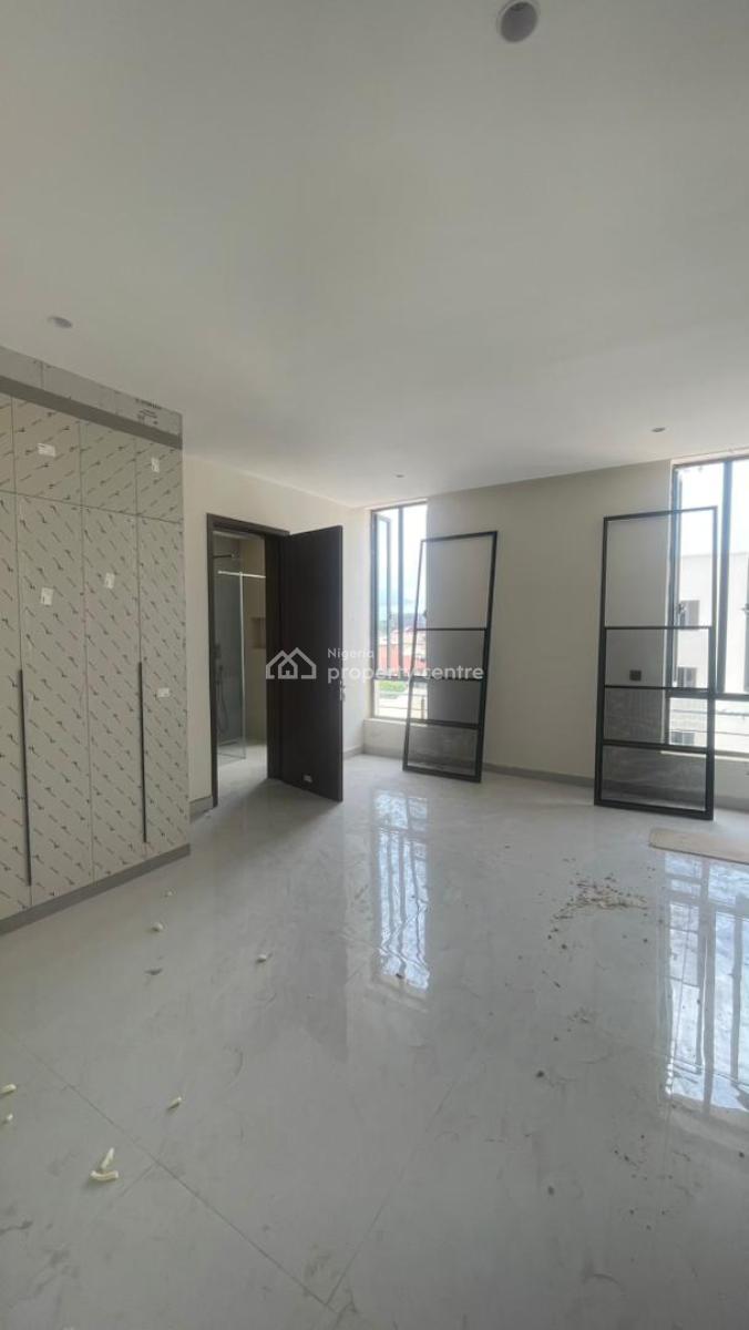 a Newly Finished 2 Bedroom Apartment, Lekki Phase 1, Lekki, Lagos, Flat / Apartment for Sale