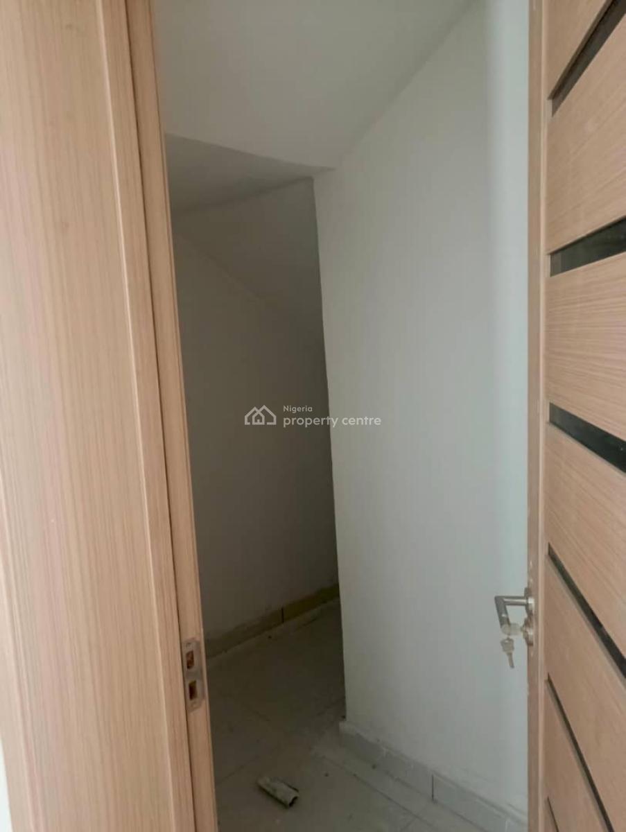 Stunning Luxury 4 Bedroom Terrace with Bq in a Secure Estate, Ikoyi, Lagos, Terraced Duplex for Sale