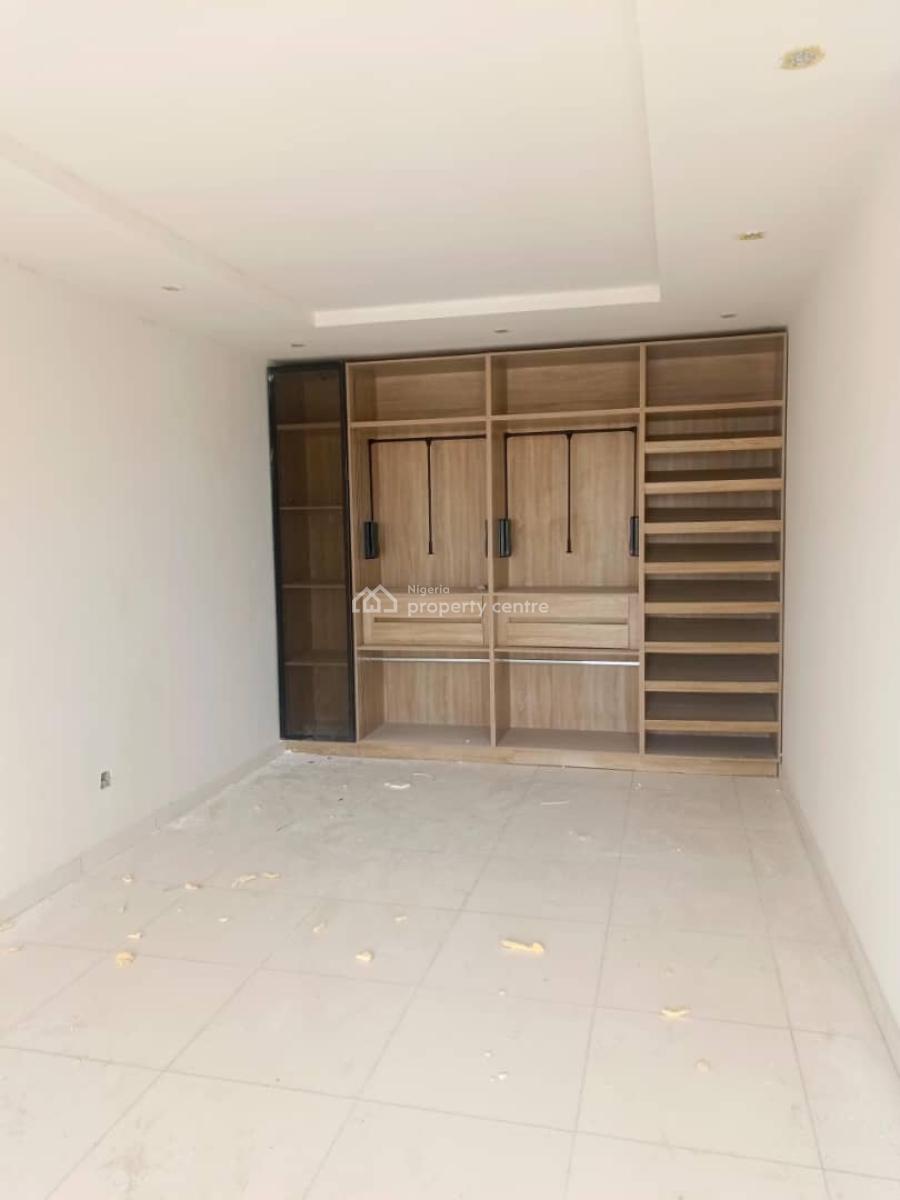 Stunning Luxury 4 Bedroom Terrace with Bq in a Secure Estate, Ikoyi, Lagos, Terraced Duplex for Sale